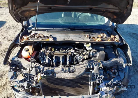 2018 Ford Escape S z USA, uszkodzony, nr VIN 1FMCU0F78JUC24709